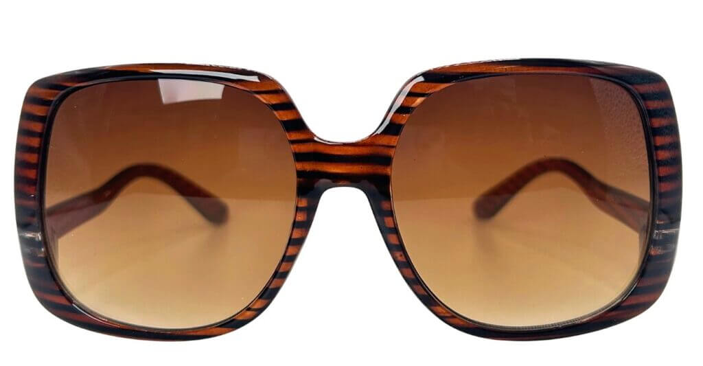 Brown oversized sunglasses