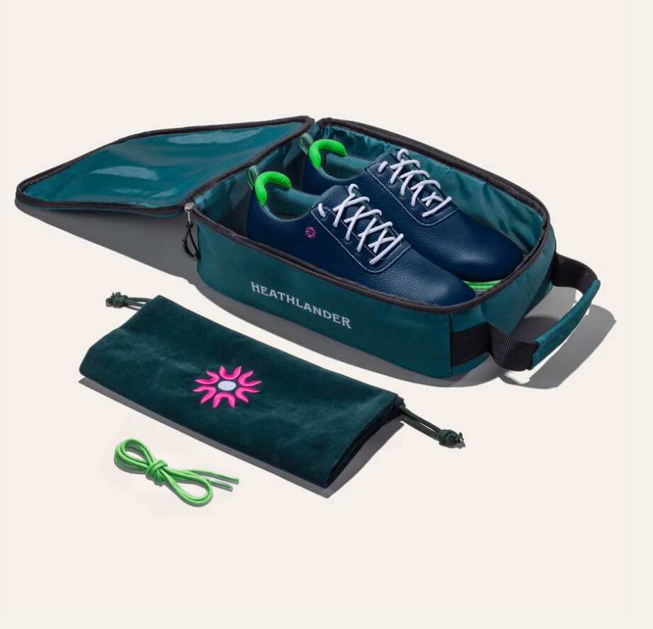 Navy shoe bag with golf shoes